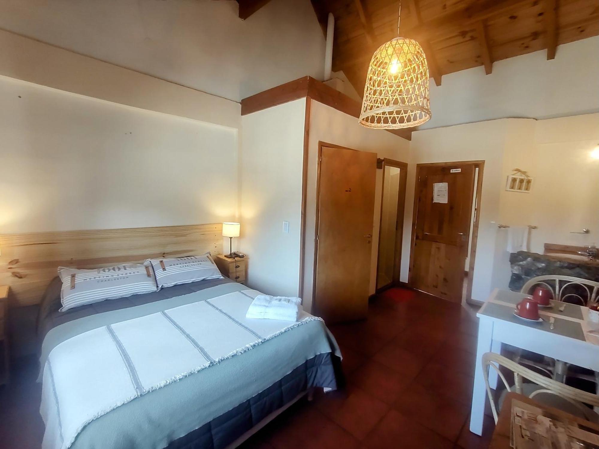 Hosteria Bajo Cero Hotel Villa La Angostura Phòng bức ảnh